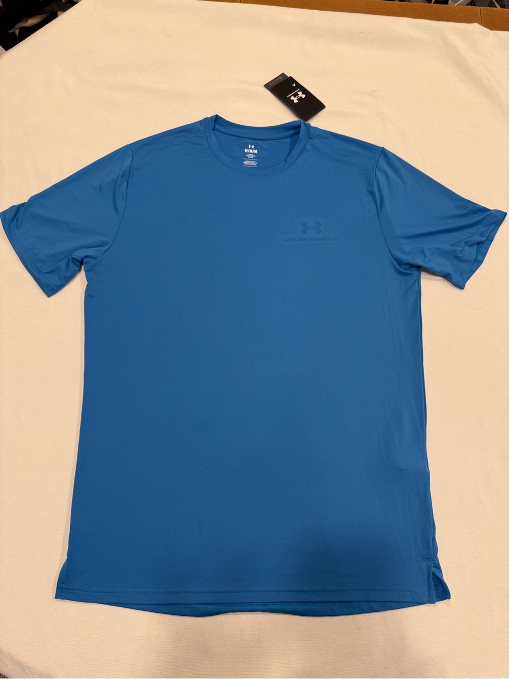 Under Armour Rush Vanish Energy SS Shirt Men’s Medium Blue Loose Fit NWT